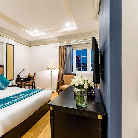 Ibiza Riverfront Da Nang Hotel Powered By Aston Dış mekan fotoğraf