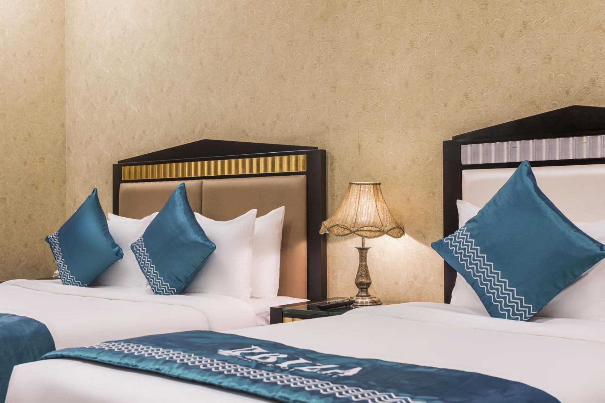 Ibiza Riverfront Da Nang Hotel Powered By Aston Dış mekan fotoğraf