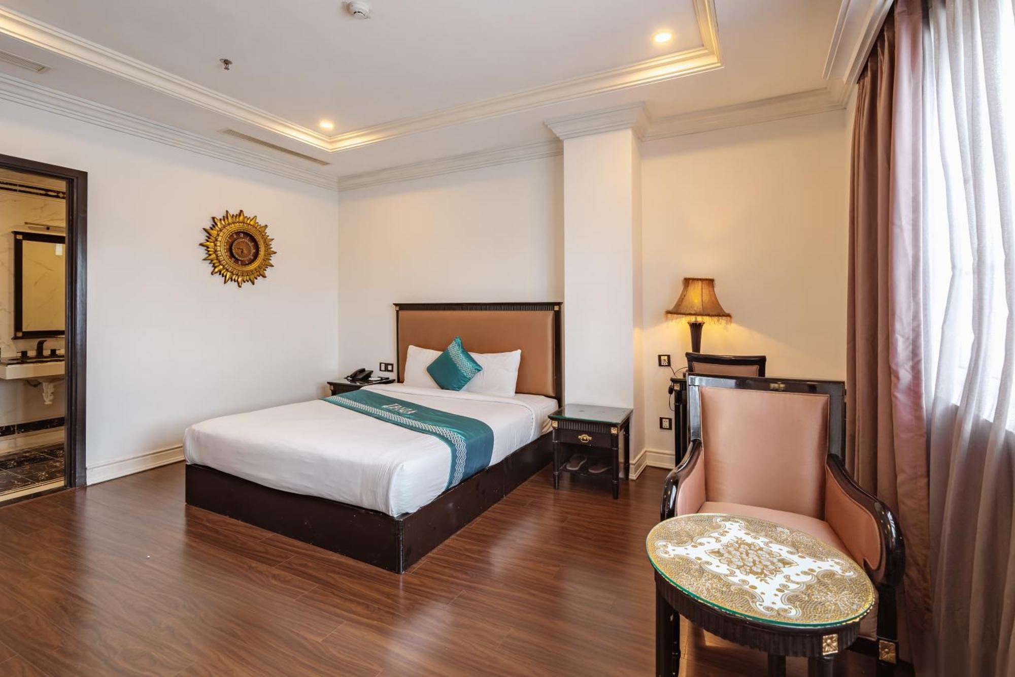 Ibiza Riverfront Da Nang Hotel Powered By Aston Dış mekan fotoğraf